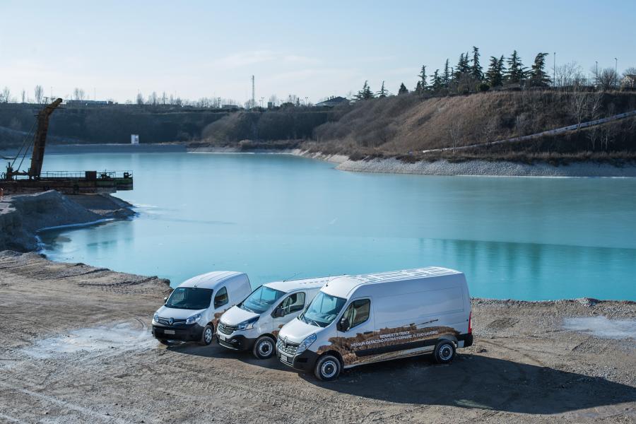  Renault Master X-Track L2H2 2016 года  (фото 6 из 33)